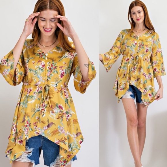 Vivo Takali Tunic Top in Satin - Mustard / Red Arisi Print